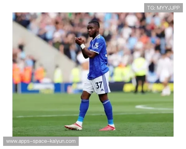 亚特兰大局部对抗中卢克曼连续完成突破